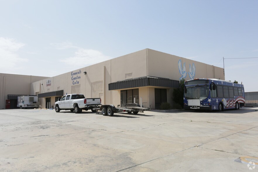 More Photos Of 10968 I Ave, Hesperia Warehouse For Lease