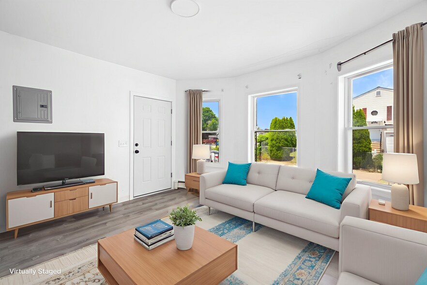 More Photos Of 116 Foundry St, Central Falls Apartments For Sale