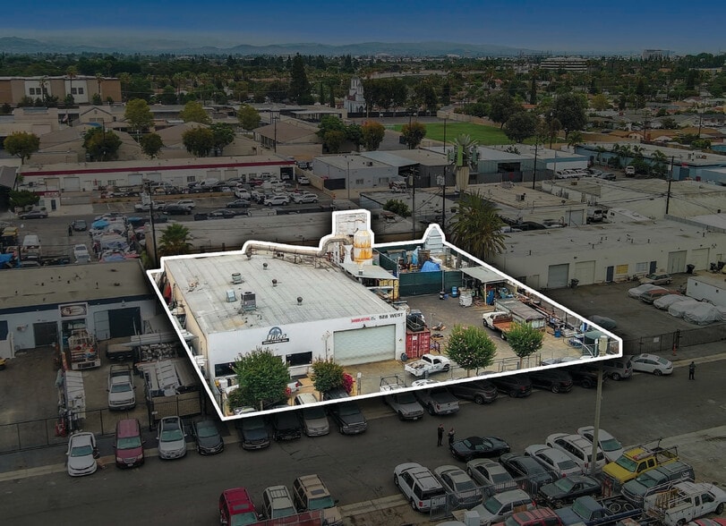 Primary Photo Of 528 W Central Park Ave, Anaheim Warehouse For Sale