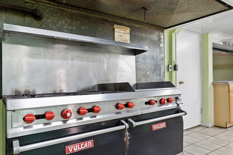 More Photos Of 325 N 3rd St, San Jose Religious Facility For Sale