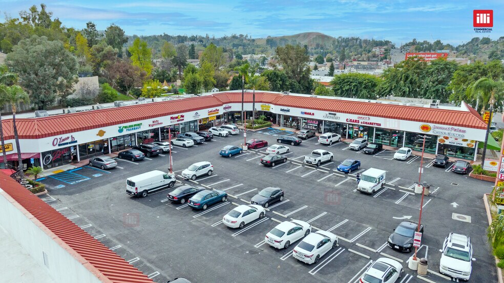 More Photos Of 19930-19960 Ventura Blvd, Woodland Hills Unknown For Lease