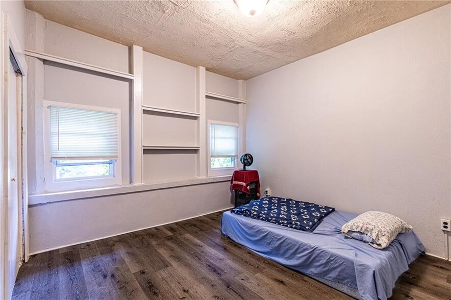 More Photos Of 1041 Lake Ave, Rochester Apartments For Sale