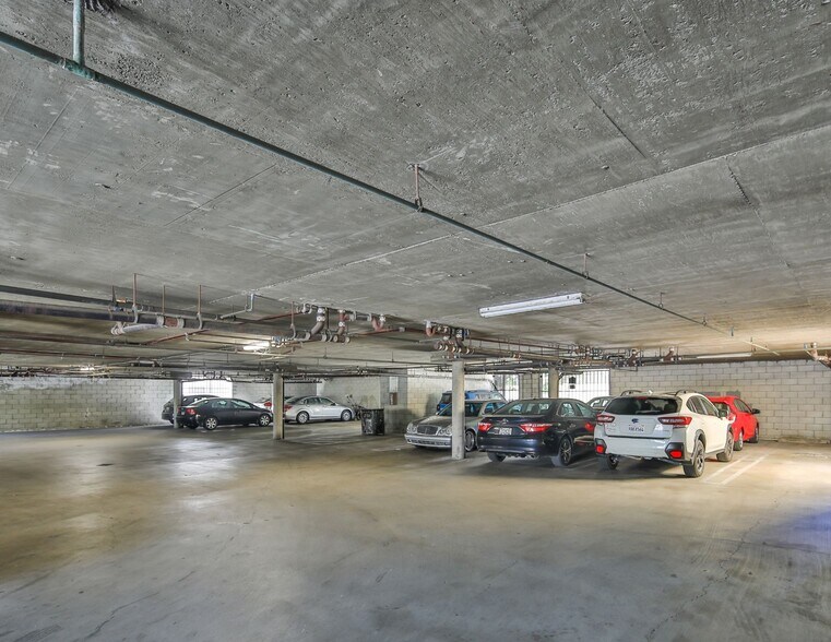 More Photos Of 5325 Denny Ave, North Hollywood Apartments For Sale