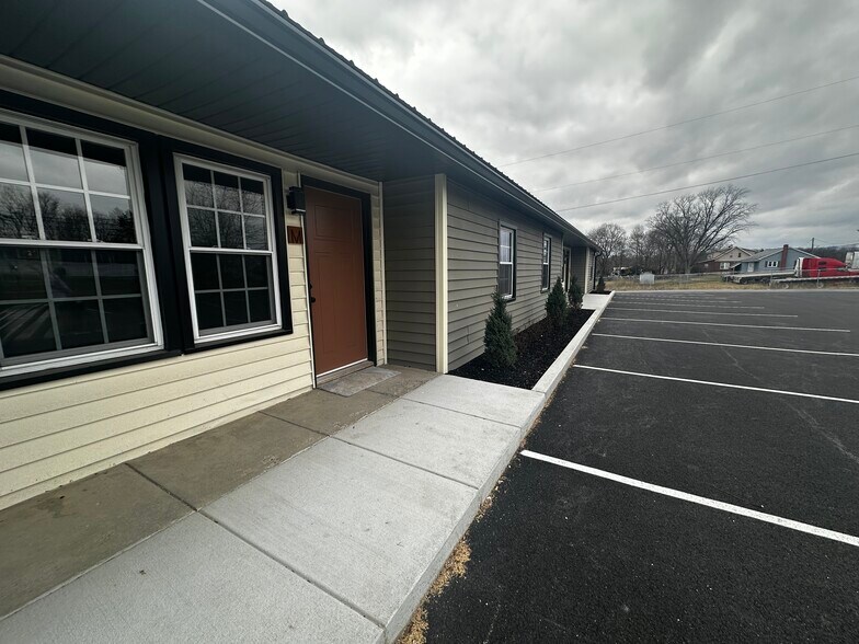 More Photos Of 15149 Bloyers Ave, Hagerstown Apartments For Sale