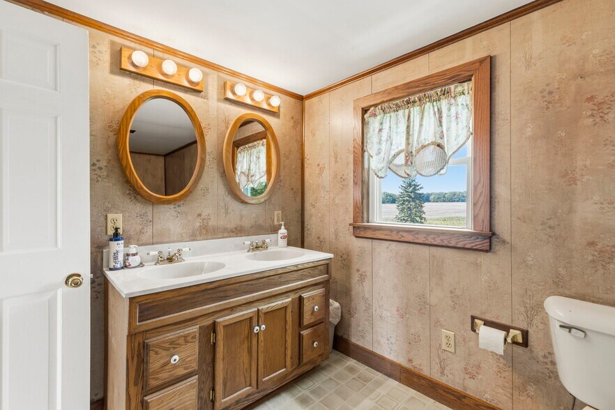 More Photos Of 9228 Stoutsville Pike, Stoutsville Land For Sale