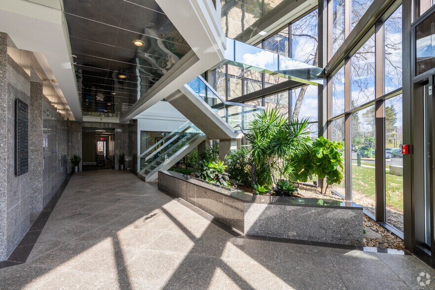 More Photos Of 152 Conant St, Beverly Office For Lease