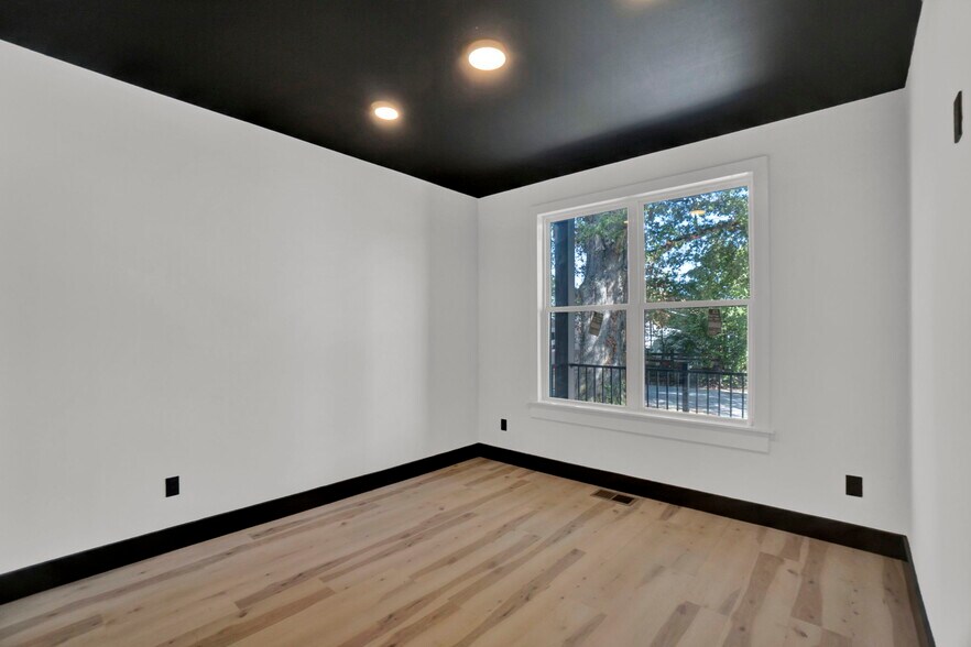 More Photos Of 228 Pursley st, Rock Hill Apartments For Sale