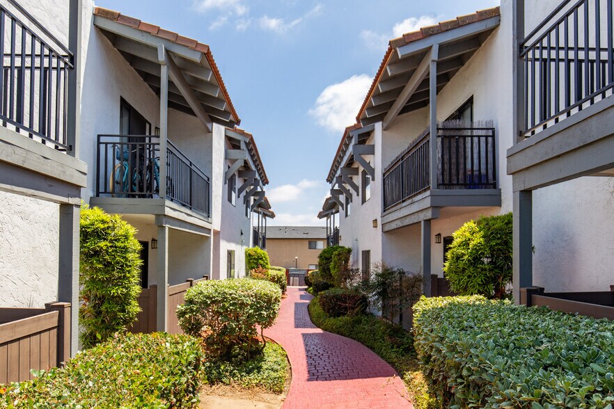 More Photos Of 1035 4th Ave, Chula Vista Apartments For Sale