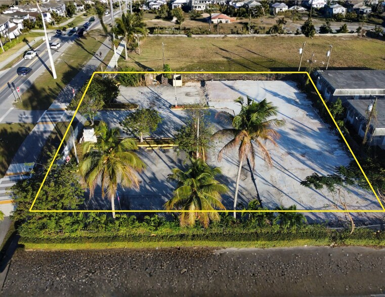 More Photos Of 941 W Palm Dr, Homestead Land For Lease