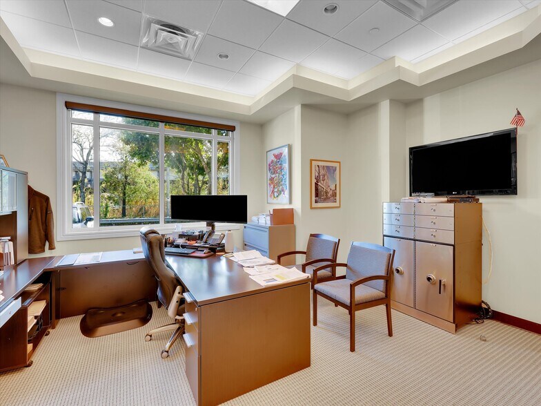 More Photos Of 2890 W State Road 84, Fort Lauderdale Office For Sale