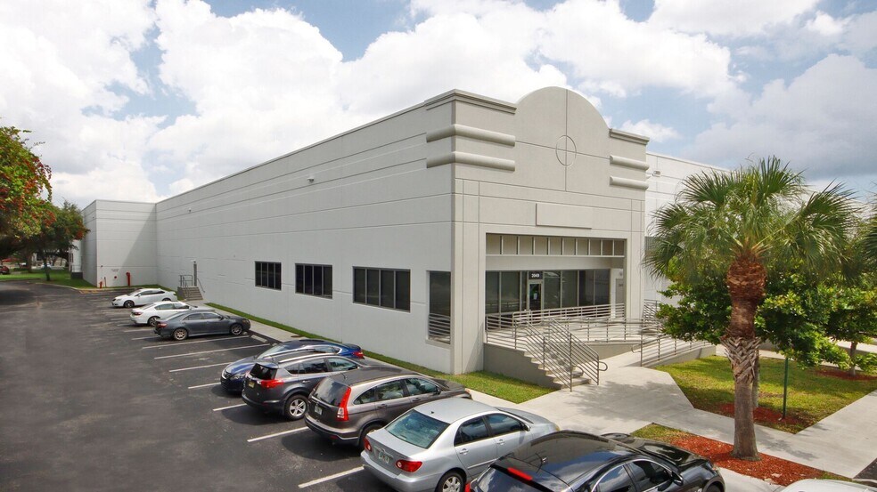 More Photos Of 3801-3899 SW 30th Ave, Fort Lauderdale Unknown For Lease