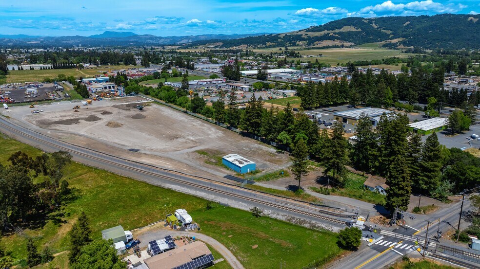 More Photos Of 175 Scenic Ave, Santa Rosa Industrial For Sale