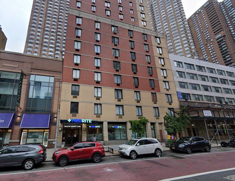 Primary Photo Of 541 W 42nd St, New York Apartments For Lease