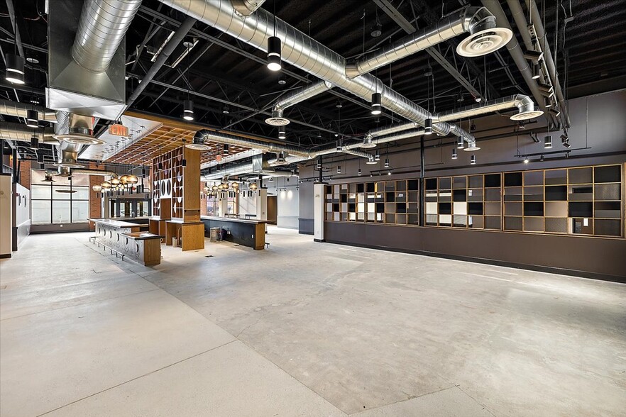 More Photos Of 7400 W McNichols Rd, Detroit Bar For Lease