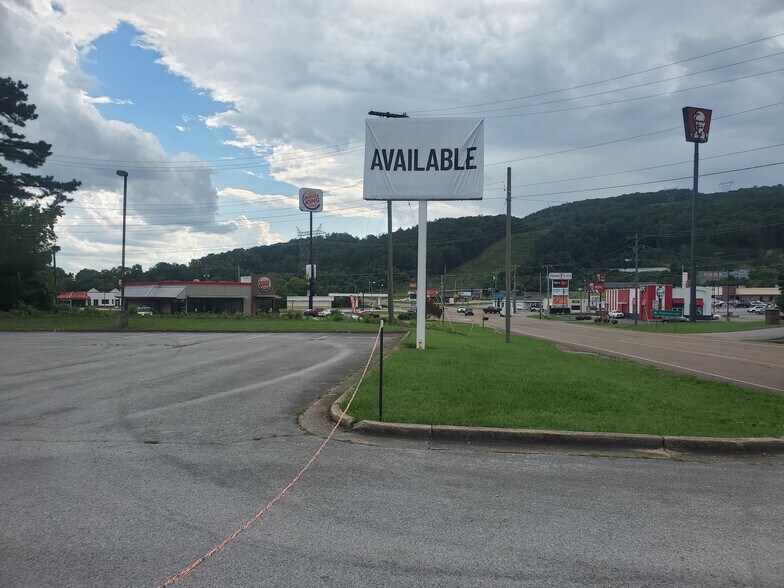 More Photos Of 10188 Dayton Pike, Soddy Daisy Light Manufacturing For Lease