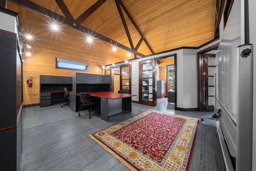 More Photos Of 5830 W Gulf To Lake Hwy, Crystal River Office For Sale