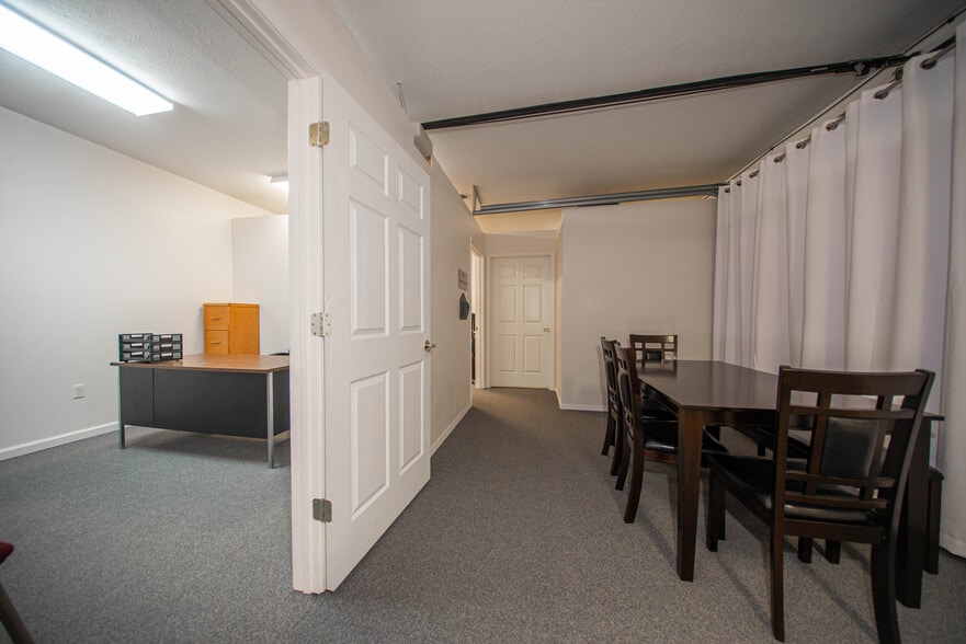 More Photos Of 2419 Broadway St, Mount Vernon Office For Sale