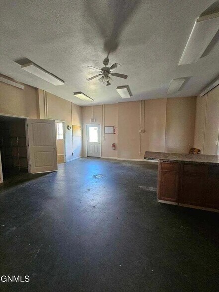 More Photos Of 507 Main St, Wildrose Post Office For Sale