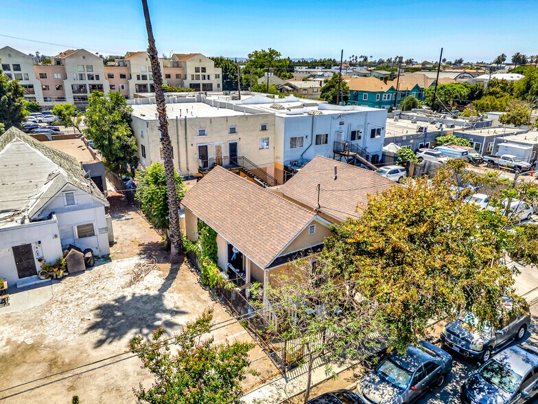 More Photos Of 1419-1421 1/2 W 11th St, Los Angeles Apartments For Sale