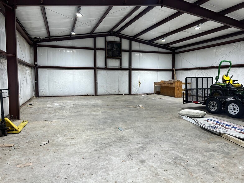 More Photos Of 439 SE Country Club Rd, Lake City Office Residential For Sale