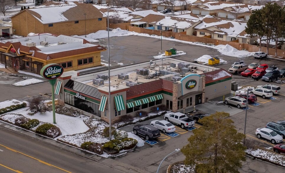 Primary Photo Of 2000 Channing Way, Idaho Falls Restaurant For Sale