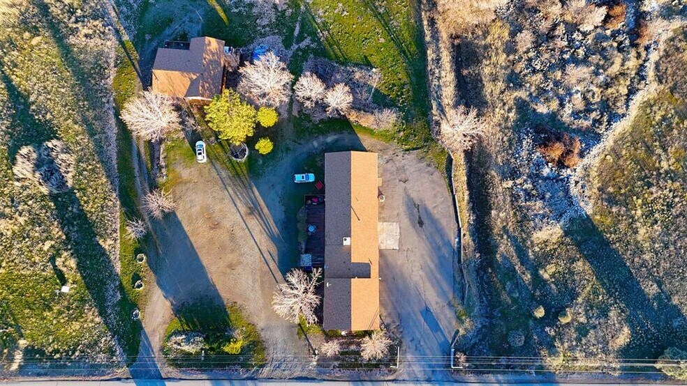 More Photos Of 14724 Hornbrook rd, Hornbrook Restaurant For Sale