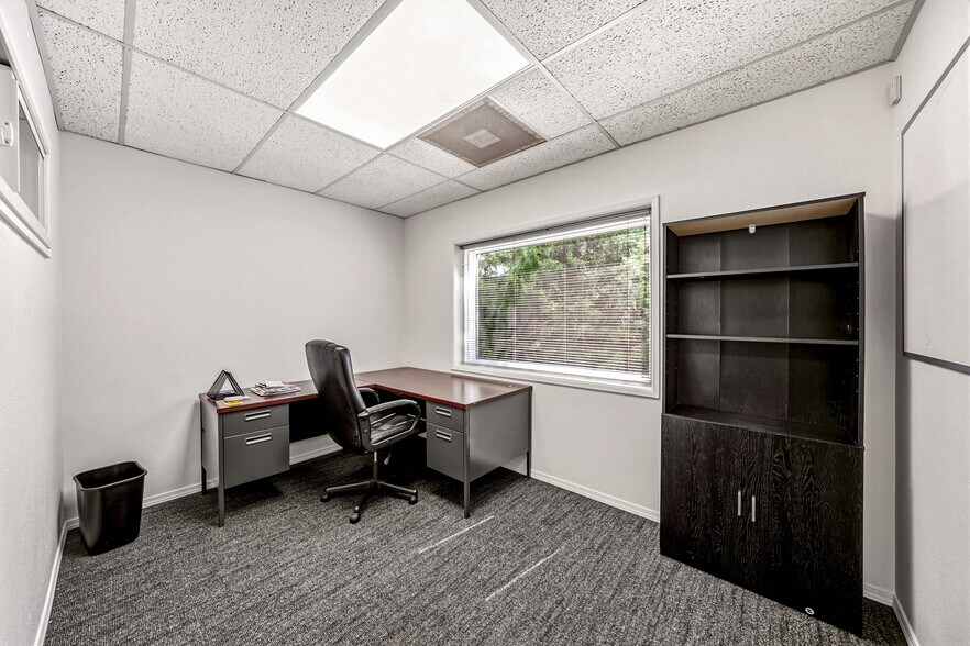 More Photos Of 710 Jefferson Ave, Ashland Light Manufacturing For Lease