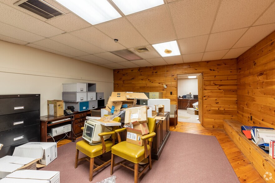 More Photos Of 757 Main St, Willimantic Office For Sale