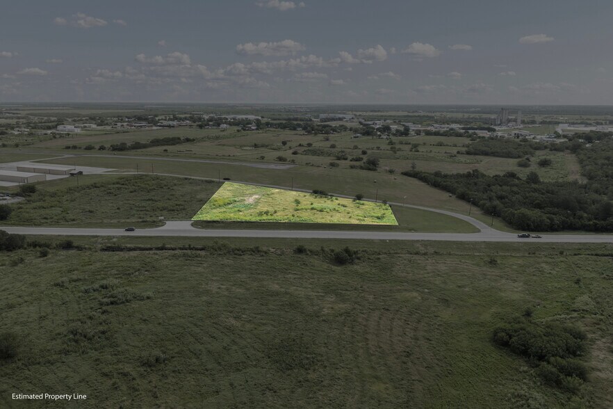 More Photos Of TBD U.S. 183, Gonzales Land For Sale
