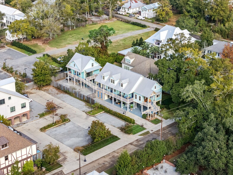 More Photos Of 124 Lafitte St, Mandeville Hospitality For Sale