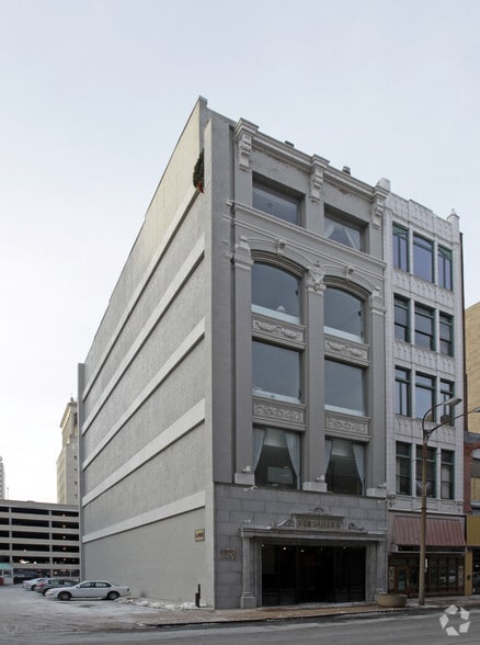 More Photos Of 1108 Olive St, Saint Louis Office For Sale
