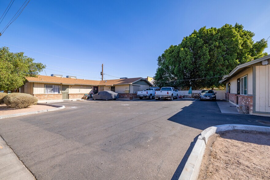 More Photos Of 805 N Westwood, Mesa Apartments For Sale