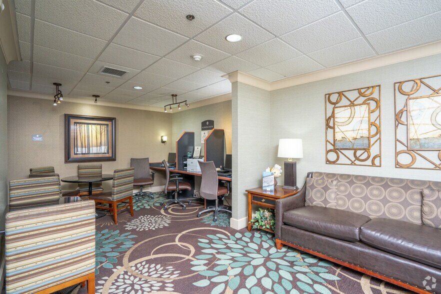 More Photos Of 1211 2nd St SW, Rochester Hospitality For Sale