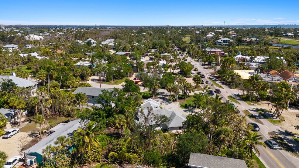 More Photos Of , Sanibel General Retail For Sale