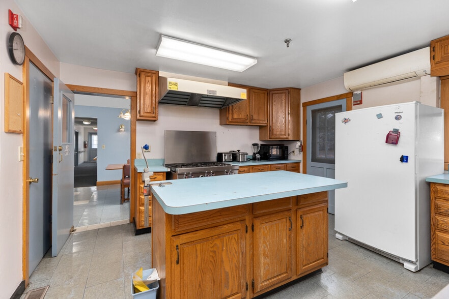More Photos Of 218 Mill Rd, Woodstock Congregate Senior Housing For Sale