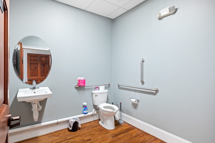 More Photos Of 108 E Main Ave, Gastonia General Retail For Sale