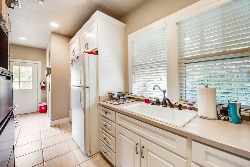 More Photos Of 768 Bandit Trl, Keller Medical For Sale