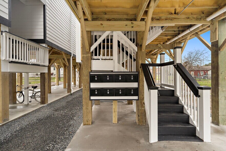 More Photos Of 2805 Church st, Galveston Multifamily For Sale