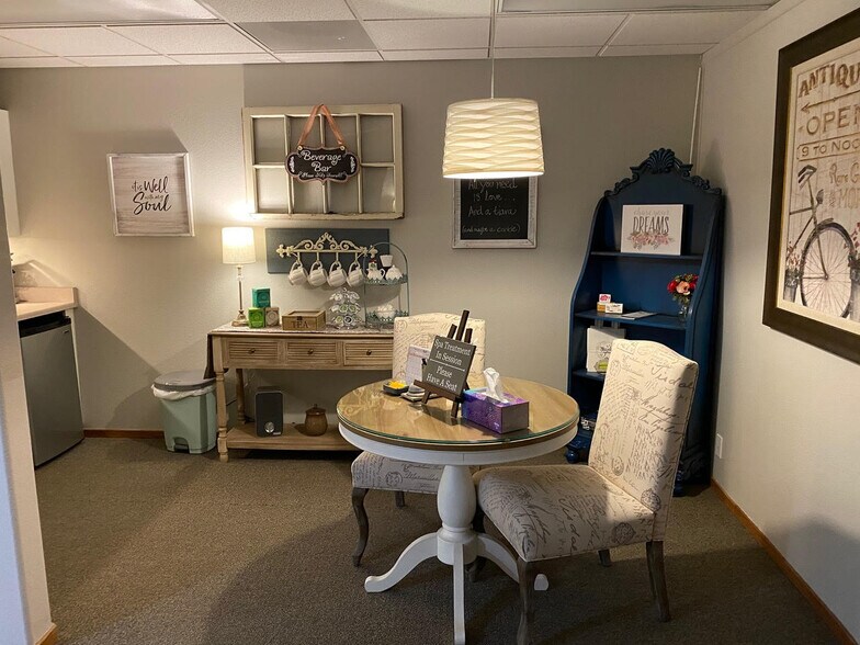 More Photos Of 3225 Templeton Gap Rd, Colorado Springs Office For Lease