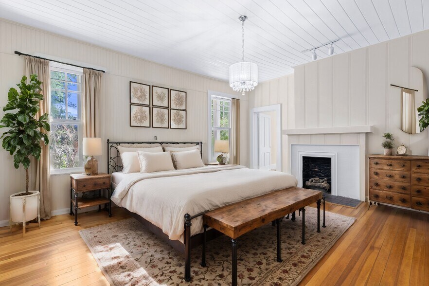 More Photos Of 219 Old Mill Rd, Winchester Office For Sale