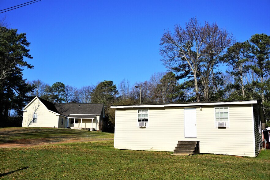 More Photos Of 3264 Howell Cir, Duluth Religious Facility For Sale