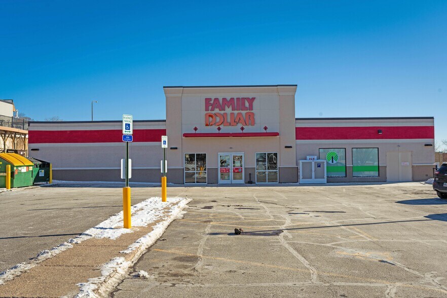 Primary Photo Of 116 Monroe Ave, Ortonville Freestanding For Sale