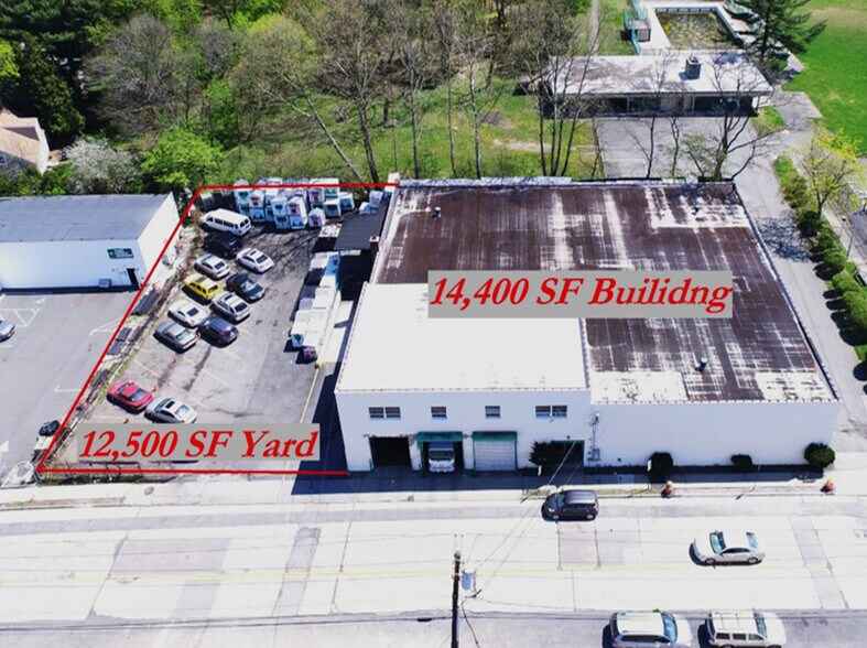 More Photos Of 201 Ferris Ave, White Plains Warehouse For Lease