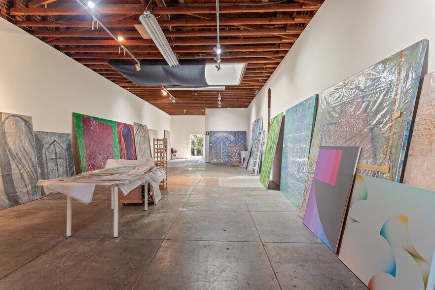 More Photos Of 1312 S Pacific Ave, San Pedro General Retail For Sale