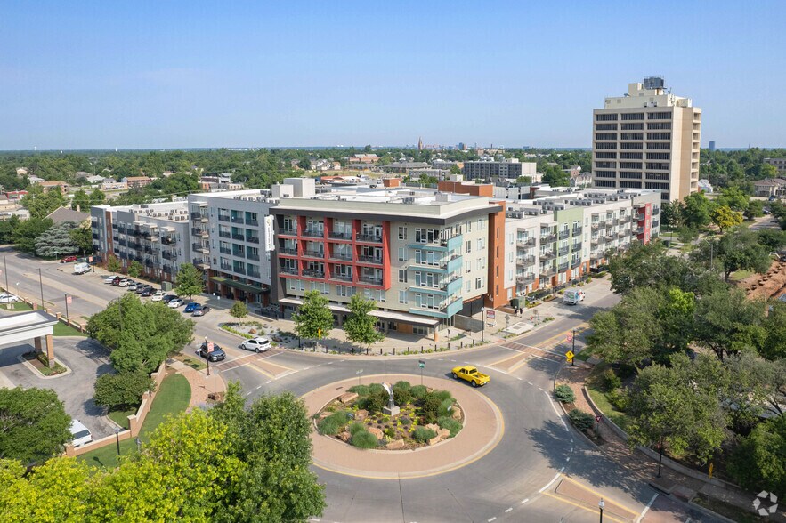 More Photos Of 801 NW 10th St, Oklahoma City Apartments For Lease