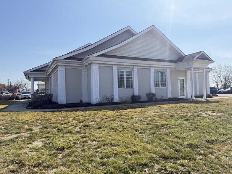 More Photos Of 445 W Main St, Branford Office For Lease