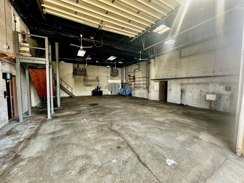 More Photos Of 3470 Gilchrist Rd, Mogadore Warehouse For Sale