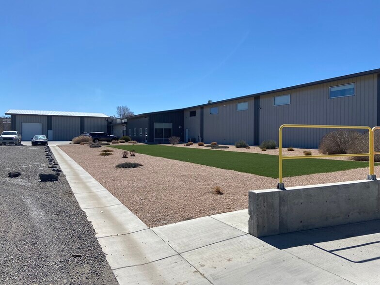 More Photos Of 1755 Gunnison Ave, Delta Industrial For Sale