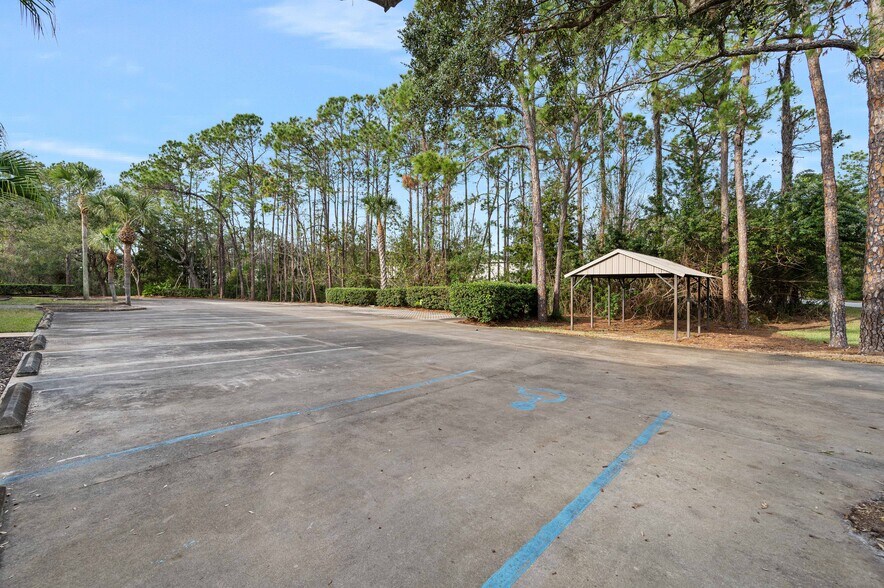 More Photos Of 3 Sunshine Blvd, Ormond Beach Manufacturing For Lease