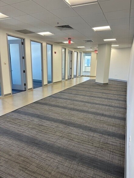 More Photos Of 1608 Spring Hill Rd, Vienna Unknown For Lease